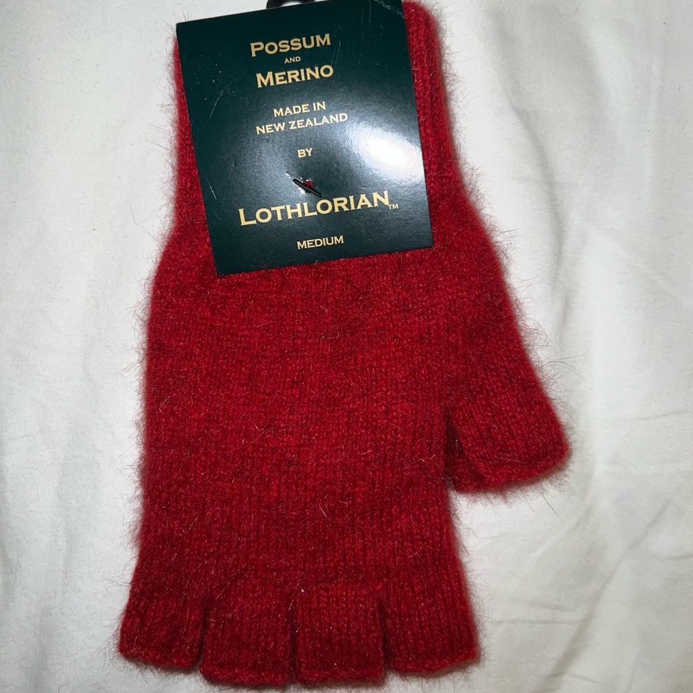 fingerless possum & merino gloves